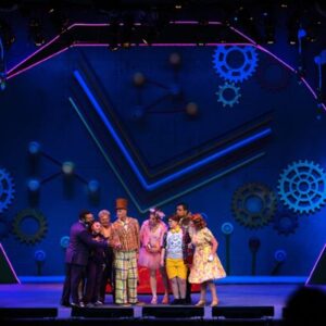 Charlie and the Chocolate Factory Set Crew