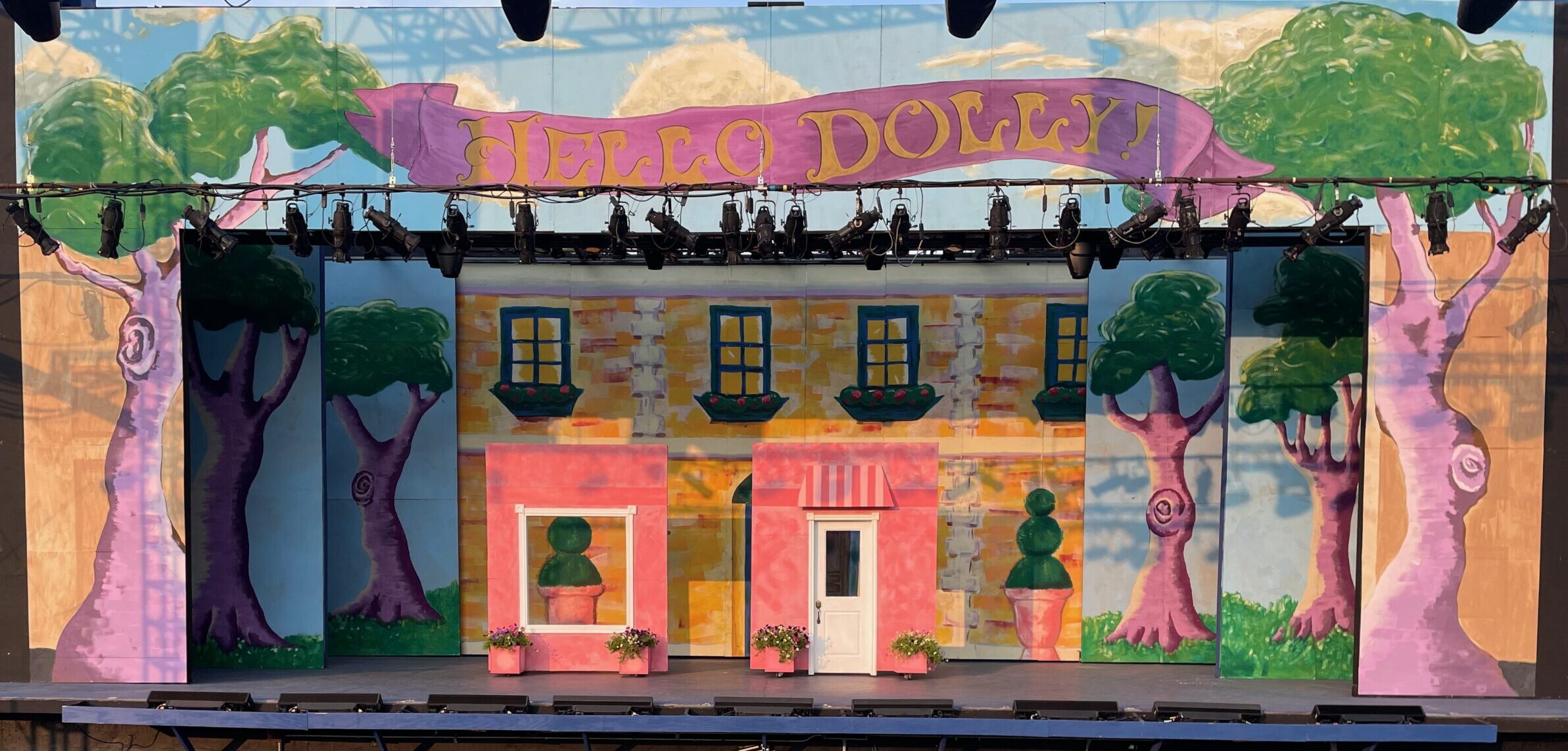 Hello, Dolly! Set Crew - Image 2